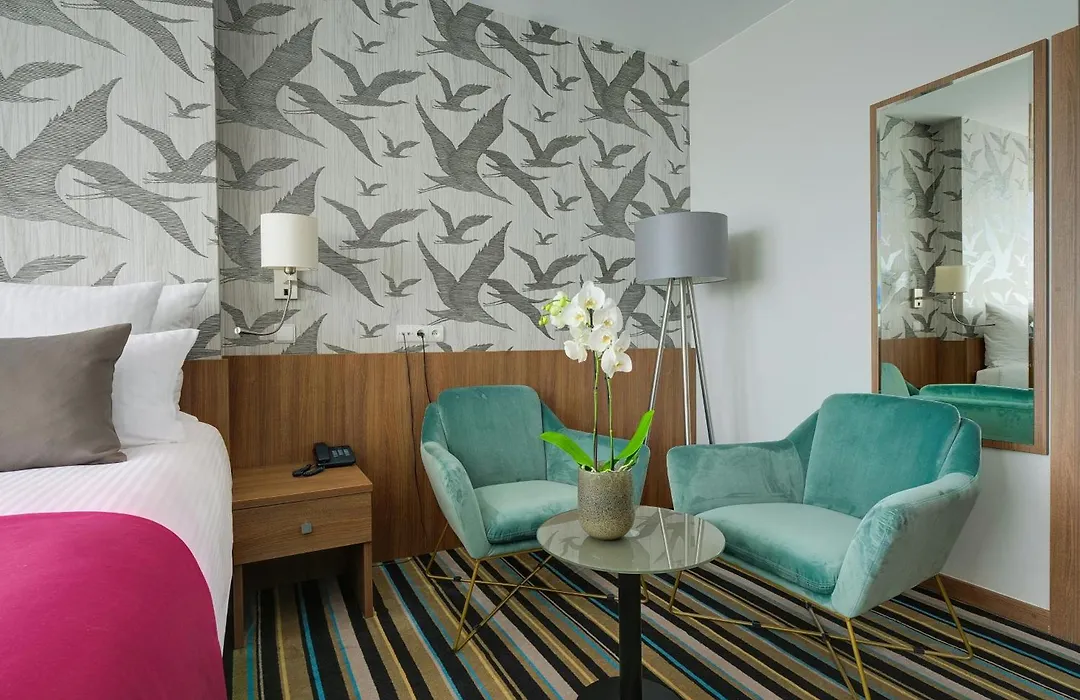 Leonardo Royal Hotel Warsaw-1